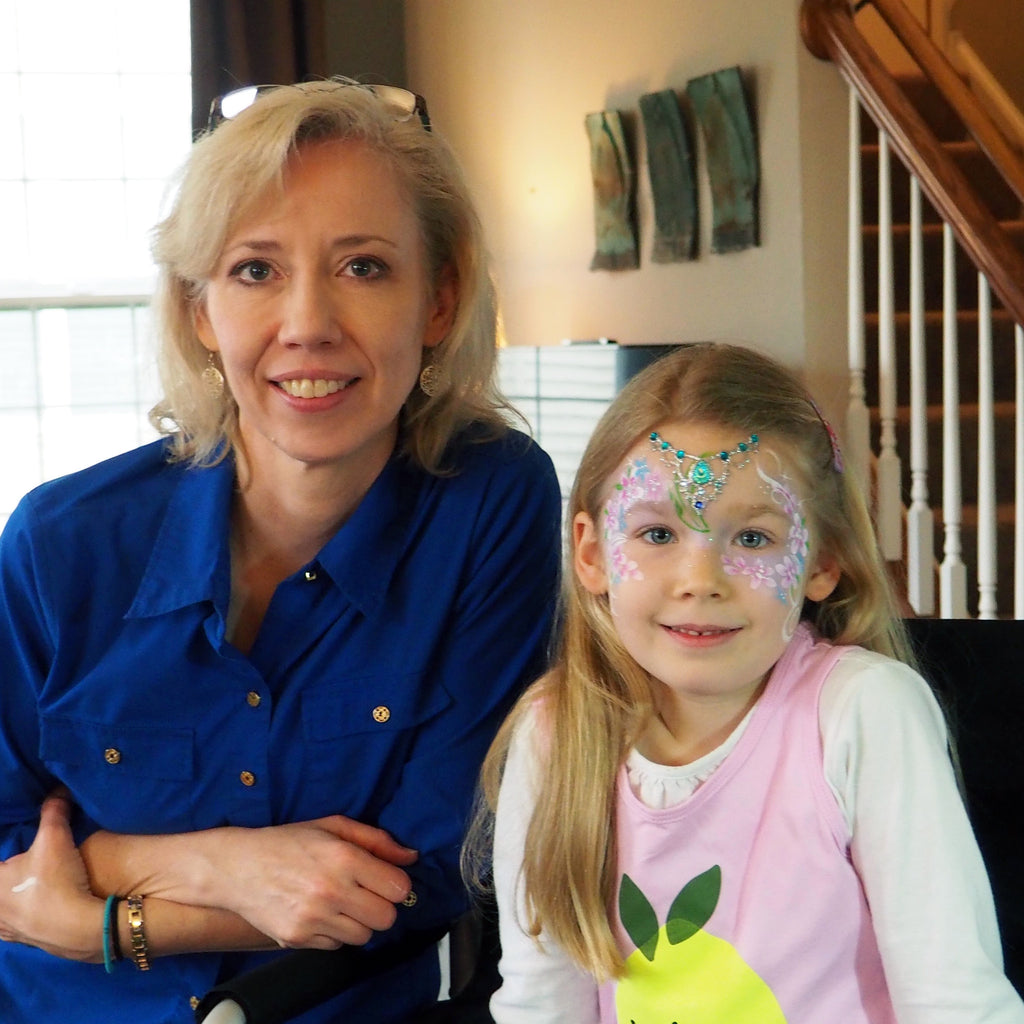 4 alternatives for kids allergic reaction to face paint - Toby and Roo